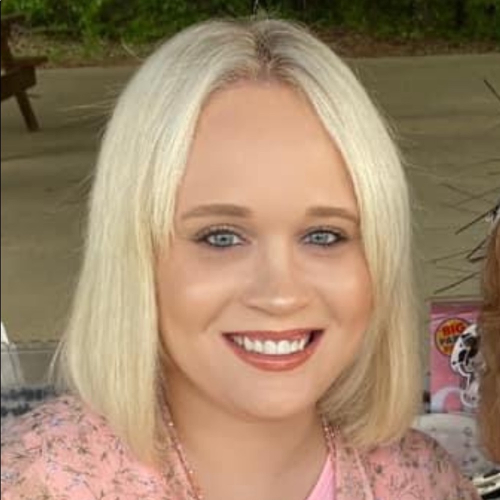 Meet your Posher, Hannah